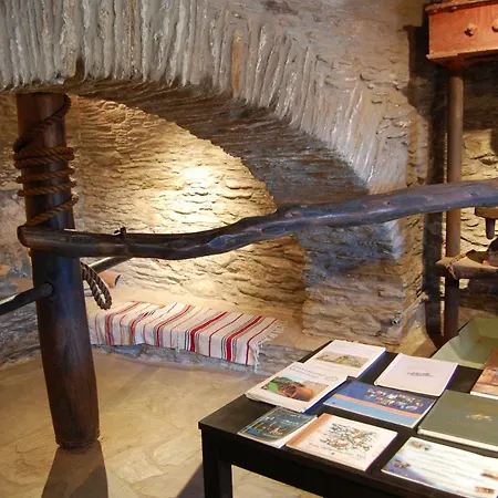 Cyclades Olive Museum's Guest house Pitrofos